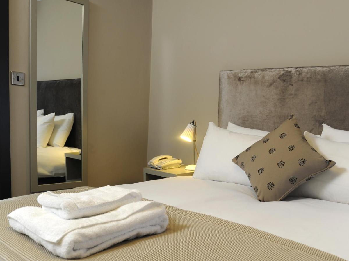The Red Lion Hotel Whittlesford Esterno foto